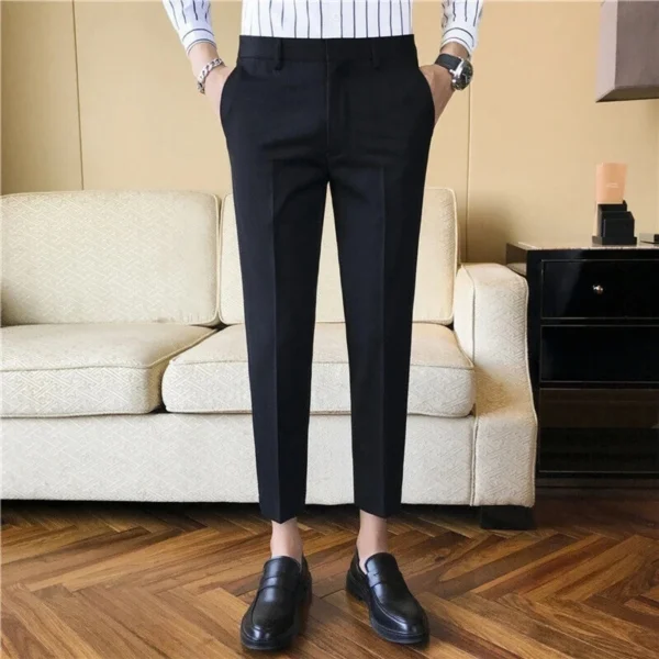 PESADO Men Slim Fit Black Cotton Blend Trousers