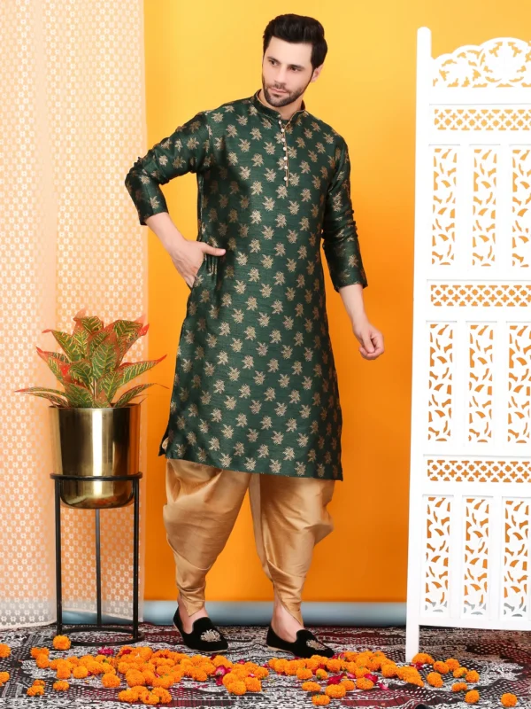 Over Crowd Men Jacquard Kurta Salwar Set
